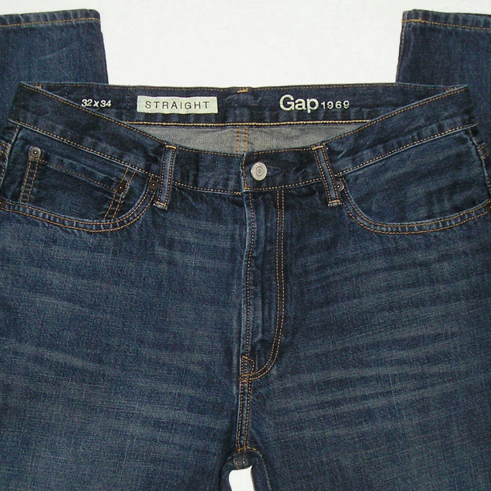 MEN GAP 1969 STRAIGHT JEANS SIZE 32